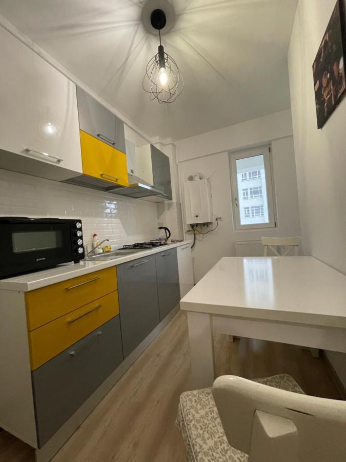 Luxury Q Residence Near Center Iasi Eksteriør bilde